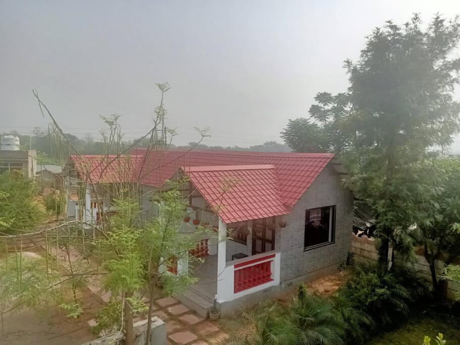 Achal Farm जंगल में मंगल Villa Gurgaon Exteriör bild