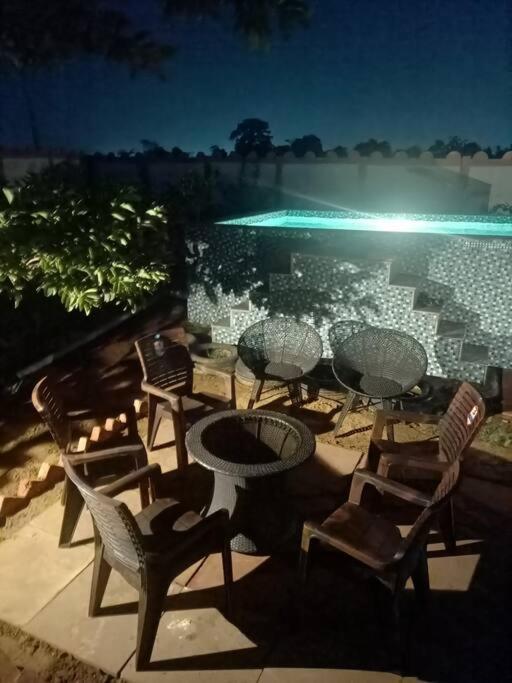 Achal Farm जंगल में मंगल Villa Gurgaon Exteriör bild